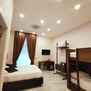 Auroom Hotel